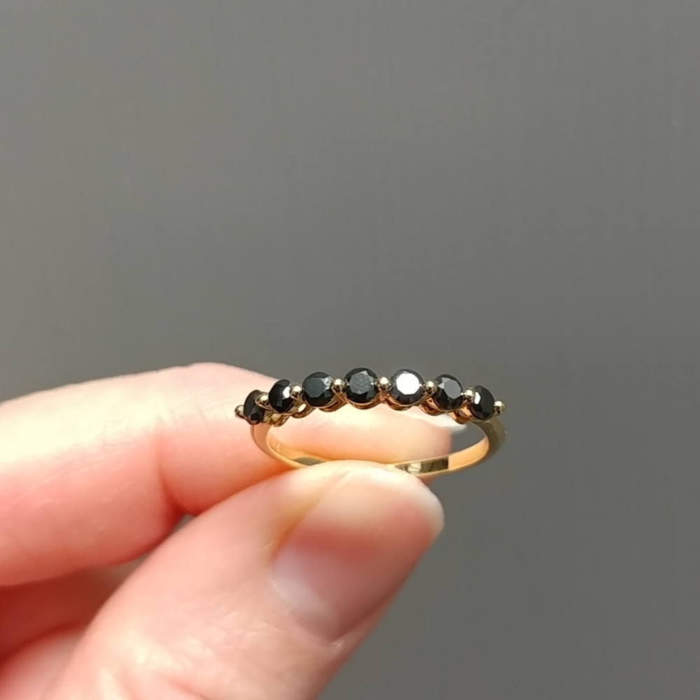 .50 ct. Black Diamond Band 14K Yellow Gold Ring Seven Round Stones Size 7 - Picture 12 of 16